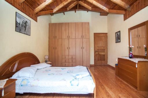 فيلا Fernanda'S Traditional 2 Floor House بوروس المظهر الخارجي الصورة
