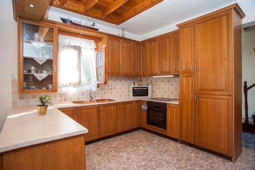فيلا Fernanda'S Traditional 2 Floor House بوروس المظهر الخارجي الصورة